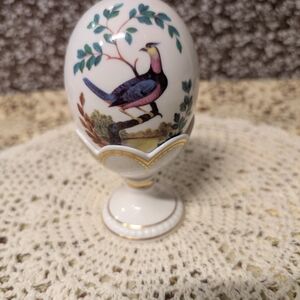 Minton Egg And Pedestal PRESTINE VINTAGE CONDITION